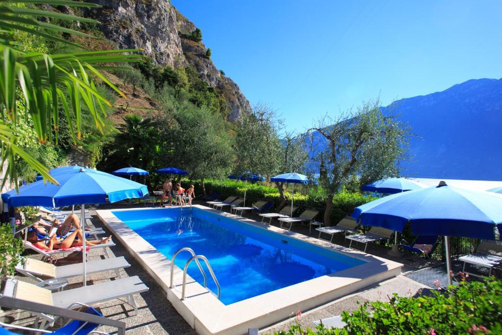 Hotel La Gardenia & Villa Oleandra Limone sul Garda Ngoại thất bức ảnh
