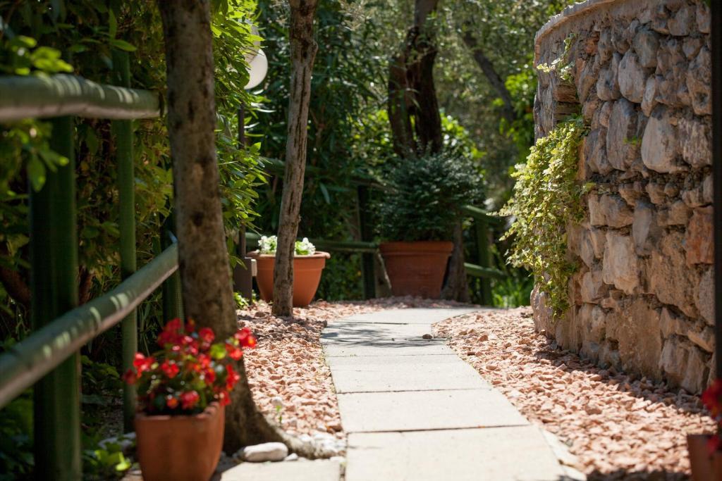 Hotel La Gardenia & Villa Oleandra Limone sul Garda Ngoại thất bức ảnh