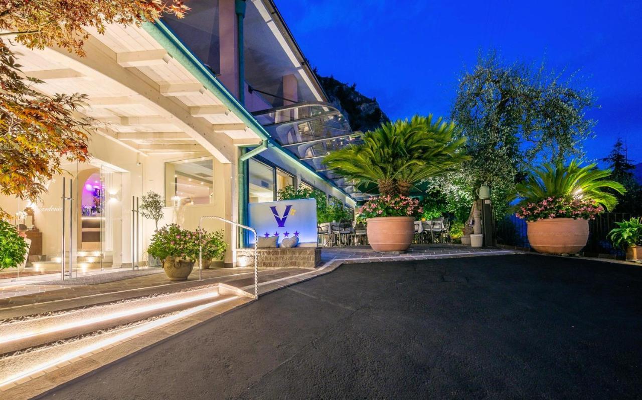 Hotel La Gardenia & Villa Oleandra Limone sul Garda Ngoại thất bức ảnh